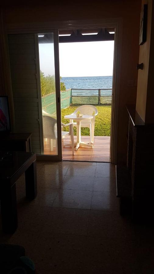 Panorama Beach House, 5 Meters To The Sea Perivolia Eksteriør billede