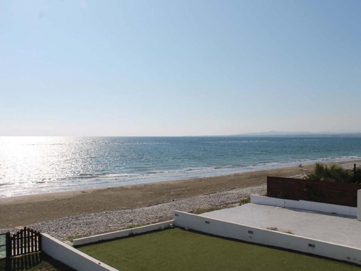 Panorama Beach House, 5 Meters To The Sea Perivolia Eksteriør billede